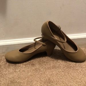 Women’s nude character shoes!!